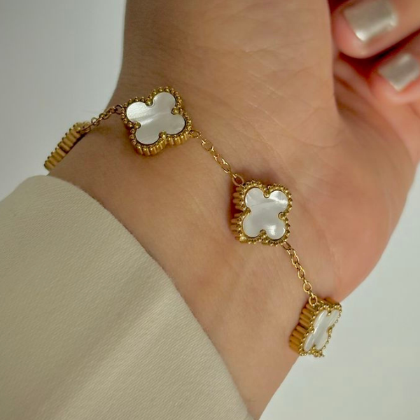 Clover Bracelet- White