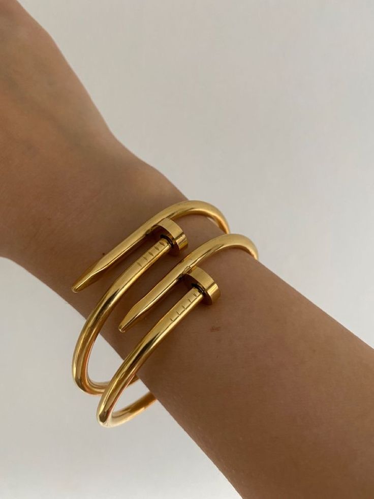 Nail Bracelet- Gold